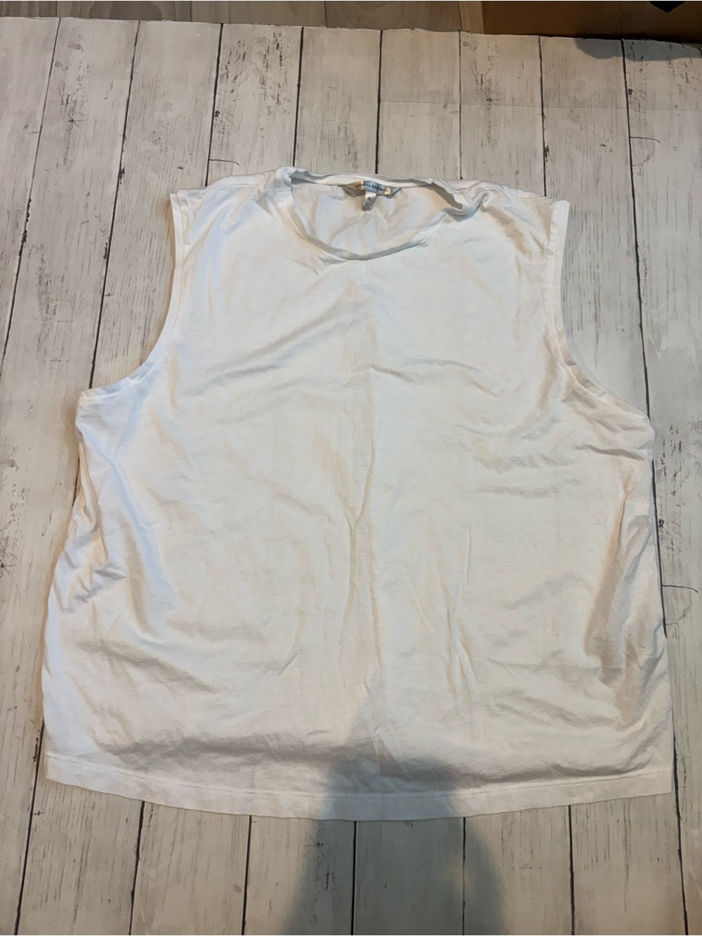 Banana Republic White Sleeveless Crewneck Tank